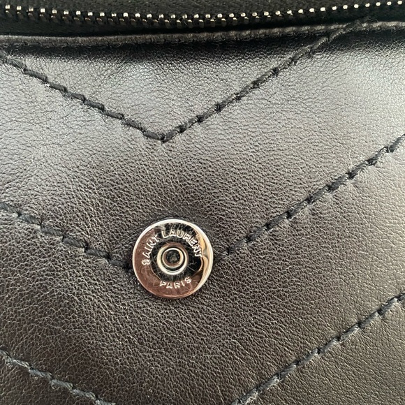 3 in 1 Saint Laurent Leather Bag - Picture 5 of 14